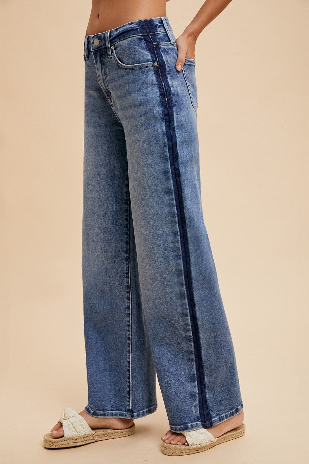 Stretch Side Stripe High Rise Baggy Str Leg Jean AP6365