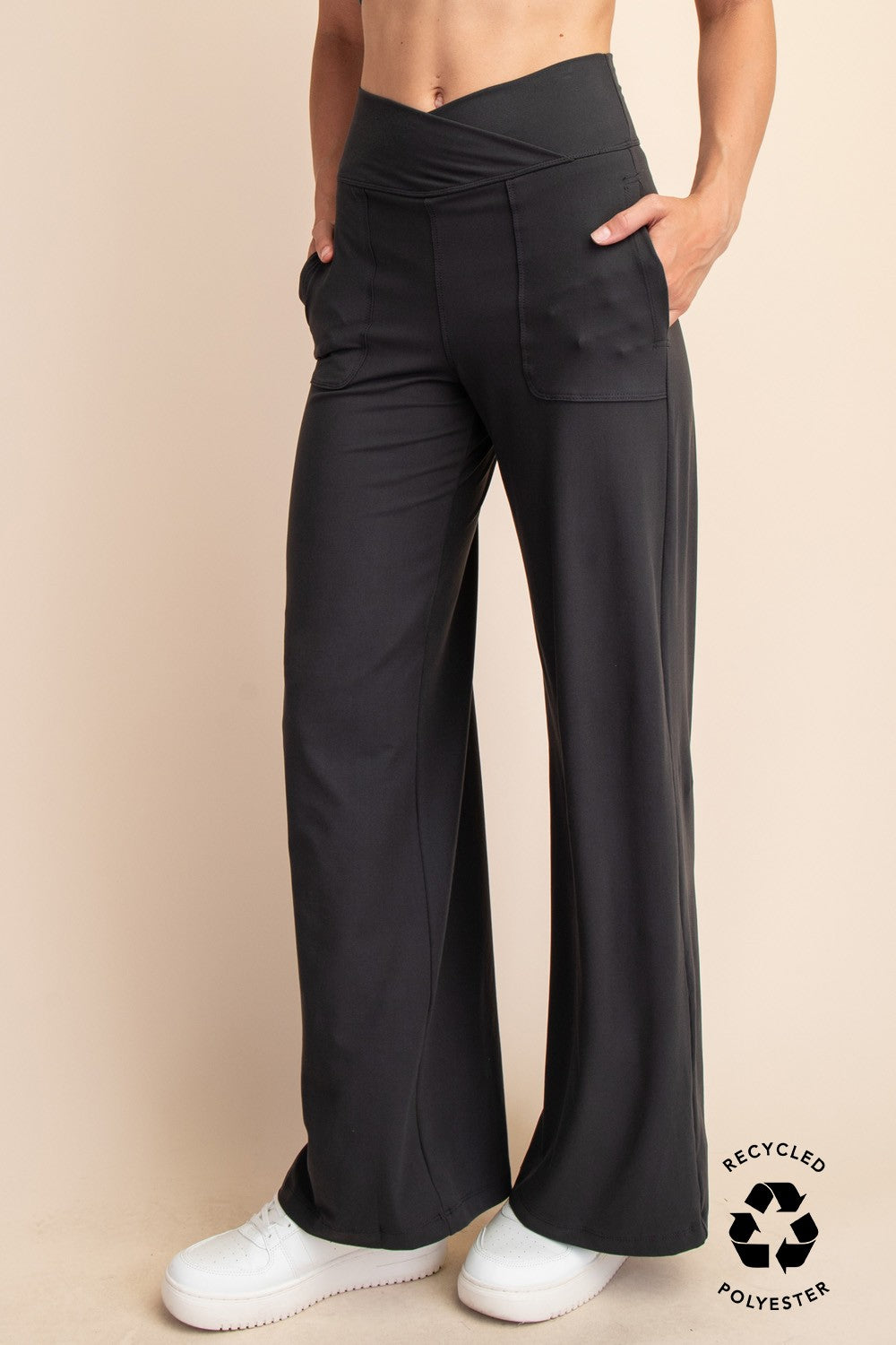 Black Butter Soft V Waist Wide Pant