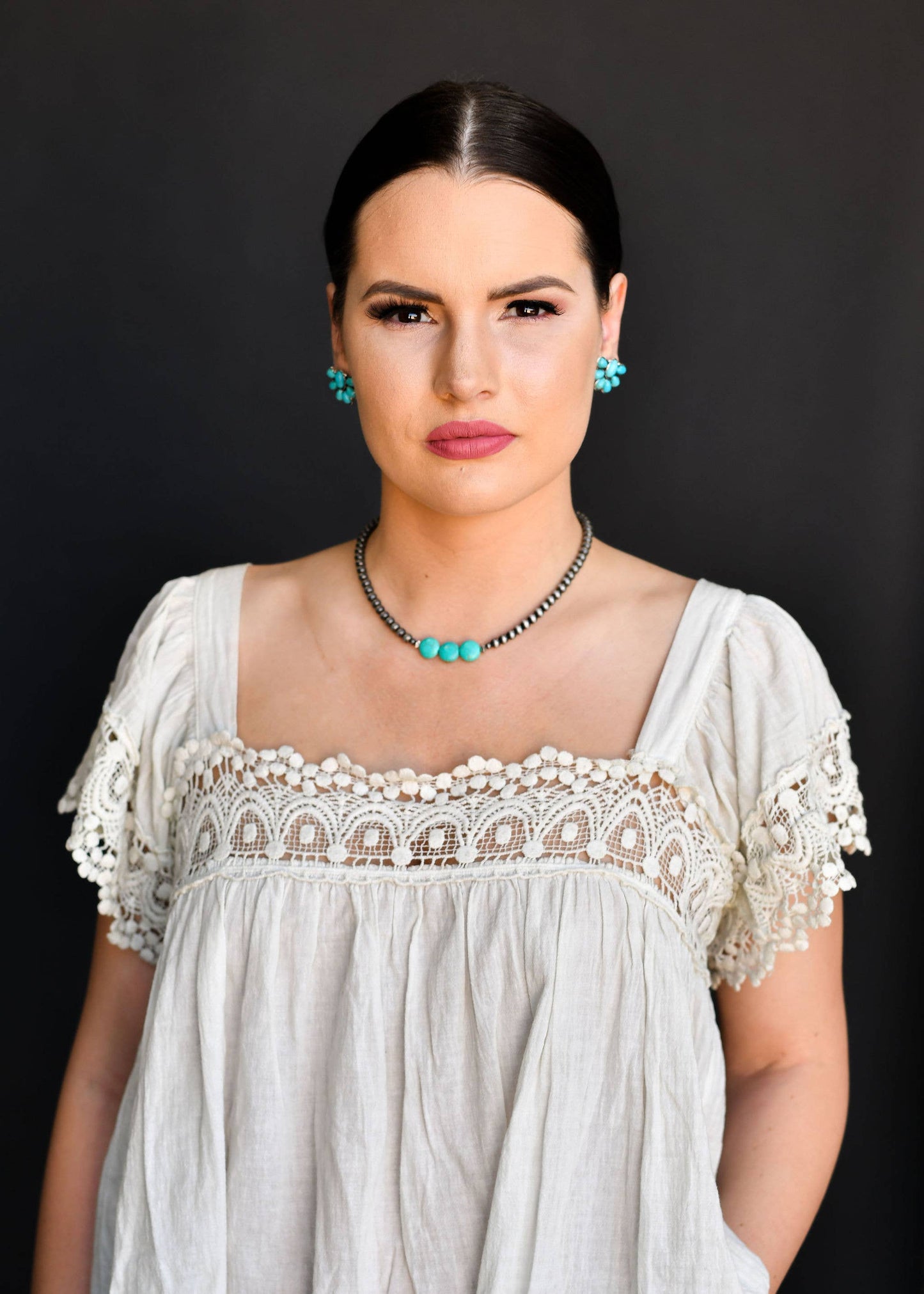 16" Faux Navajo Pearl Necklace With Round Turquoise Beaded A