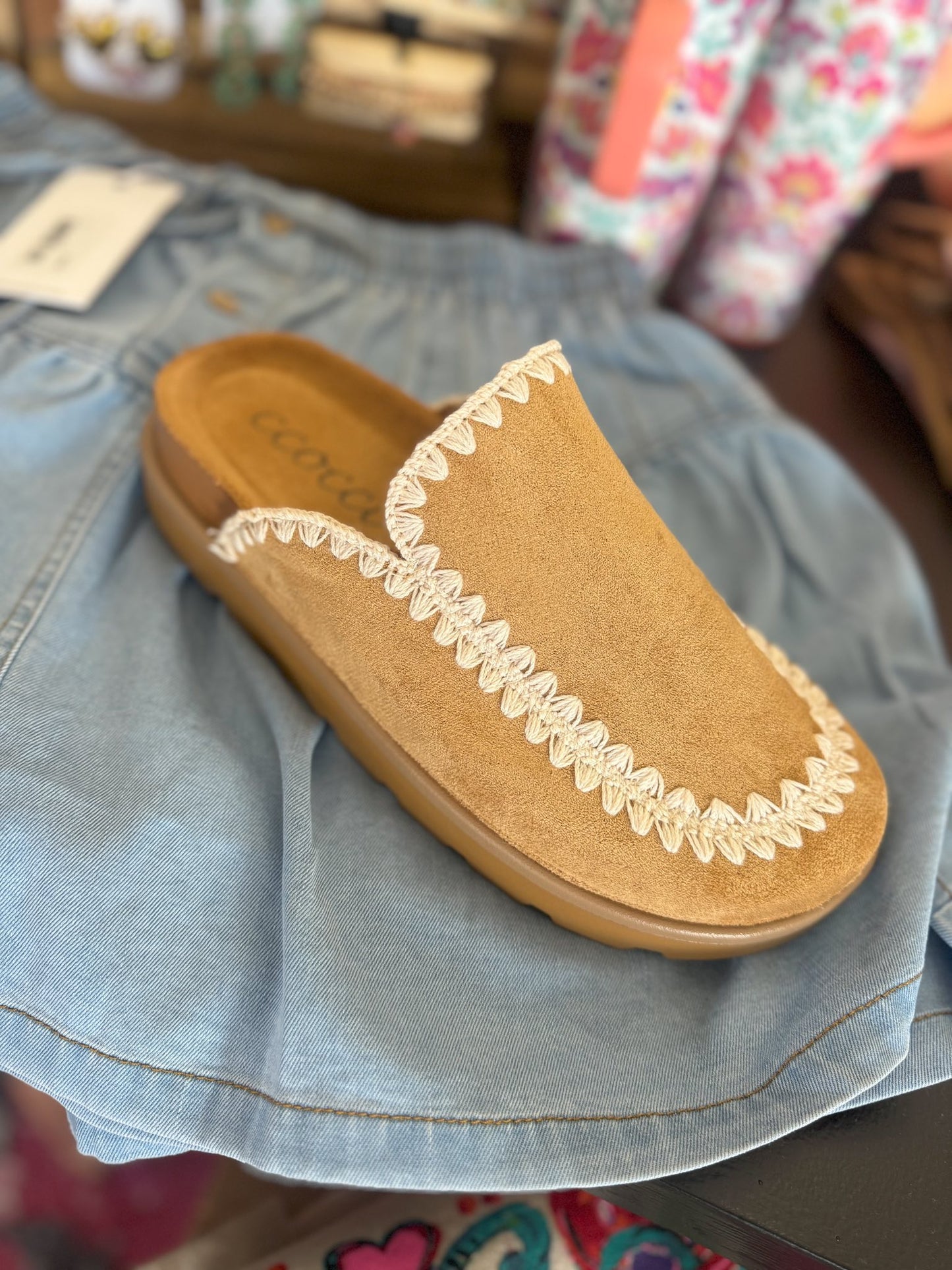 MARGRET CROCHET STITCH DESIGN MOCCASIN SLIPPERS