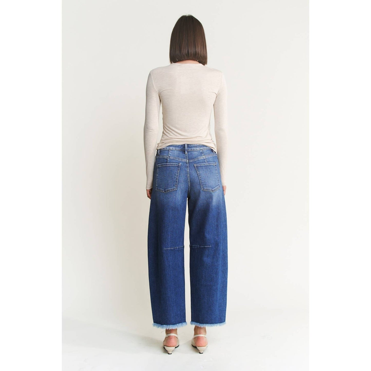 SUPER HIGH DISTRESSED ANKLE BARREL-LEG