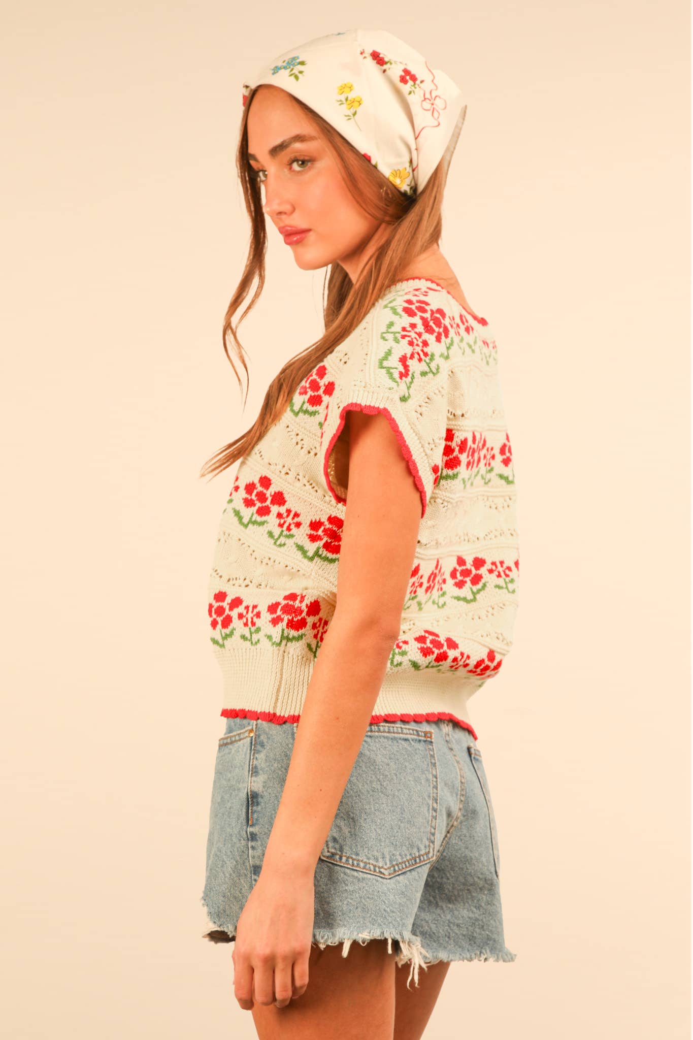 Floral Graphic Knit Sweater Vest