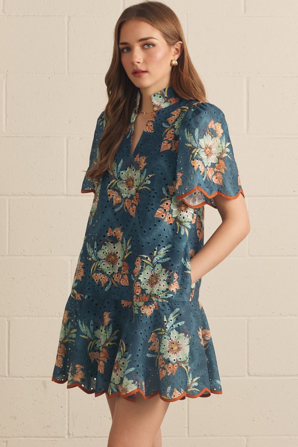 Floral eyelet short Dress