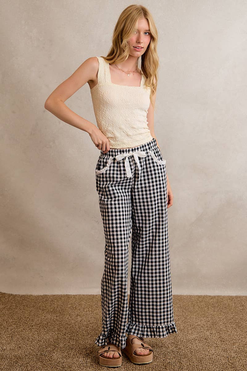 GINGHAM LACE RUFFLED PULL ON PANTS