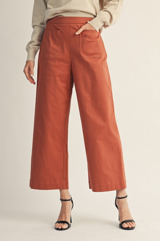 Wide Leg Cropped Slacks