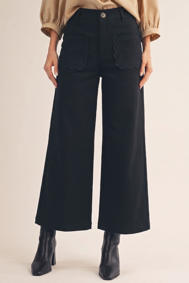 Scallop Edge Pocket Detail Wide Leg Pants