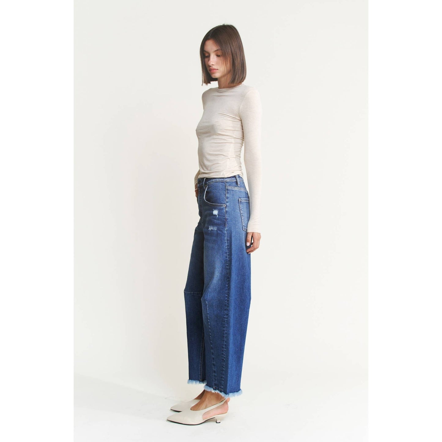 SUPER HIGH DISTRESSED ANKLE BARREL-LEG