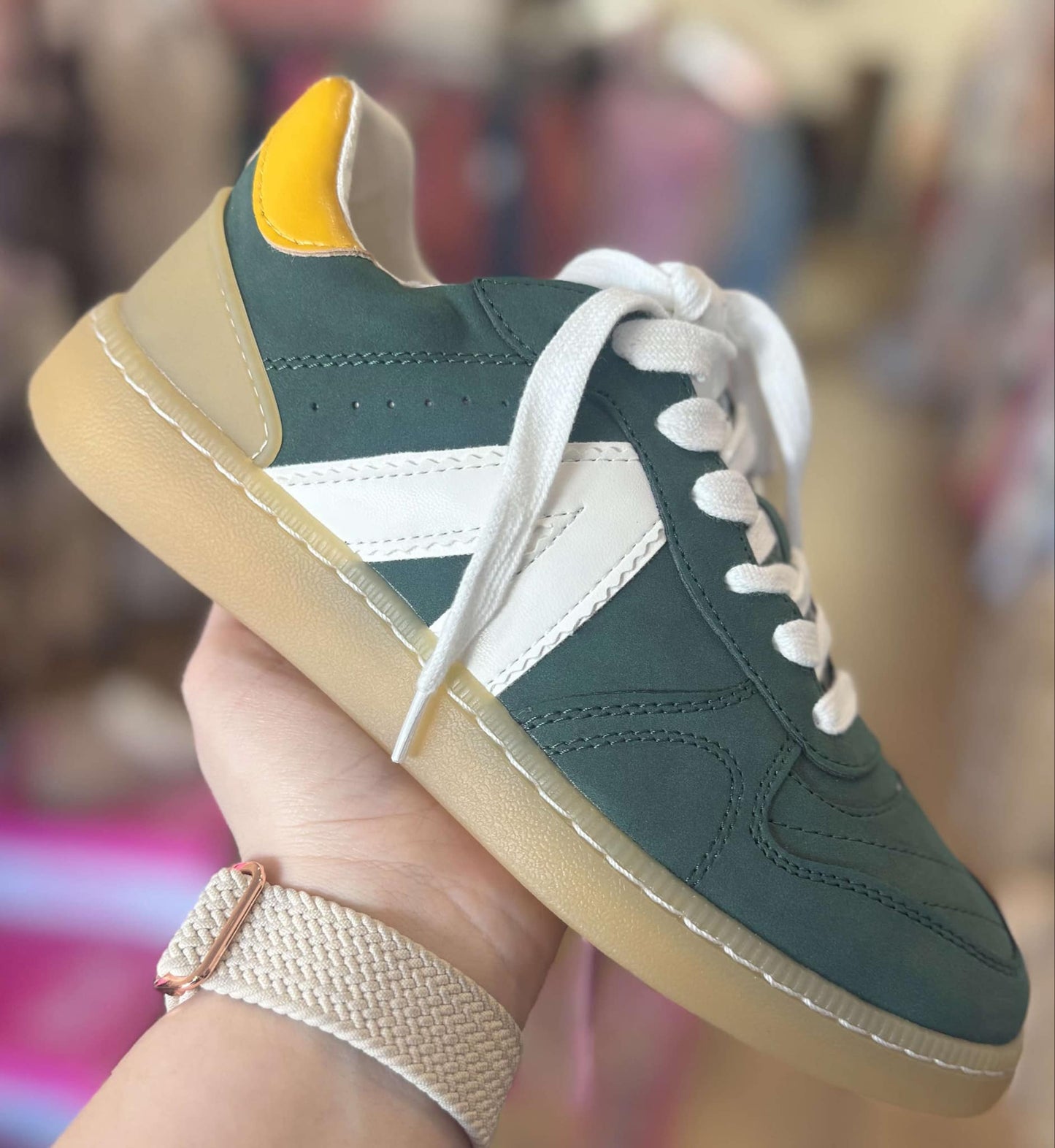 Green Vesta Sneakers