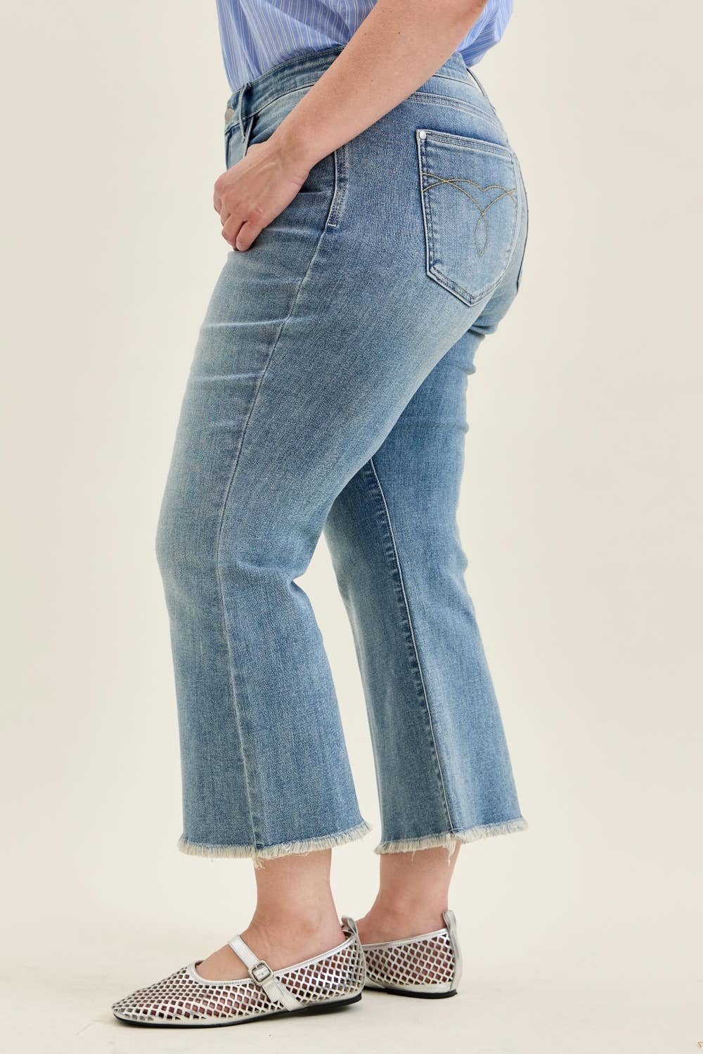 MR Kick Flare w/ Frayed Hem - PLUS