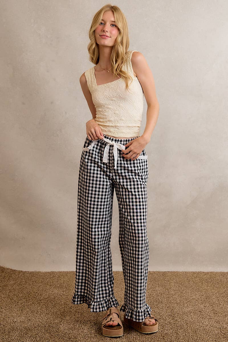 GINGHAM LACE RUFFLED PULL ON PANTS