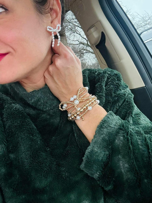 Bow Pearly Earrings