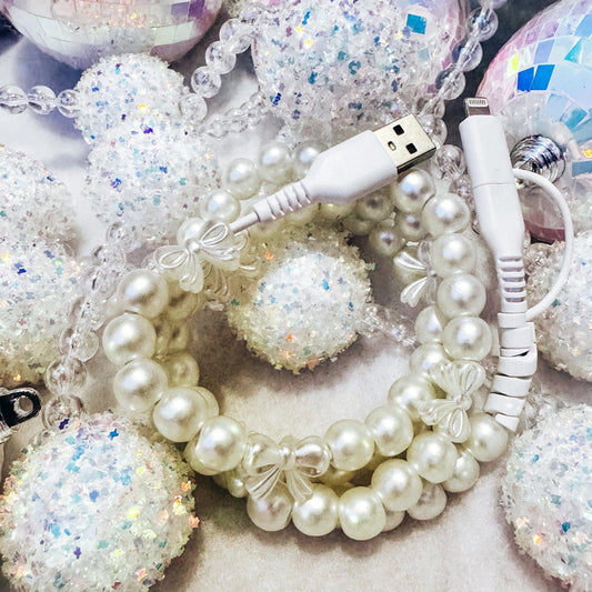 Pearl Bow Phone charger