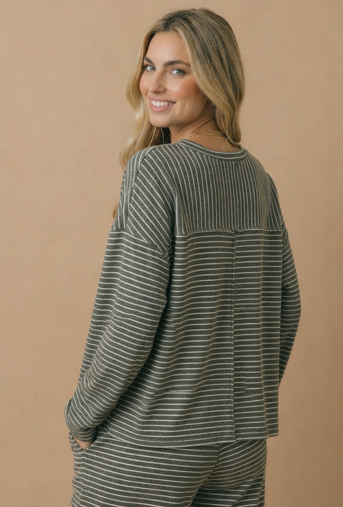 Stripe Elastic Waist With Side Pockets Pants
