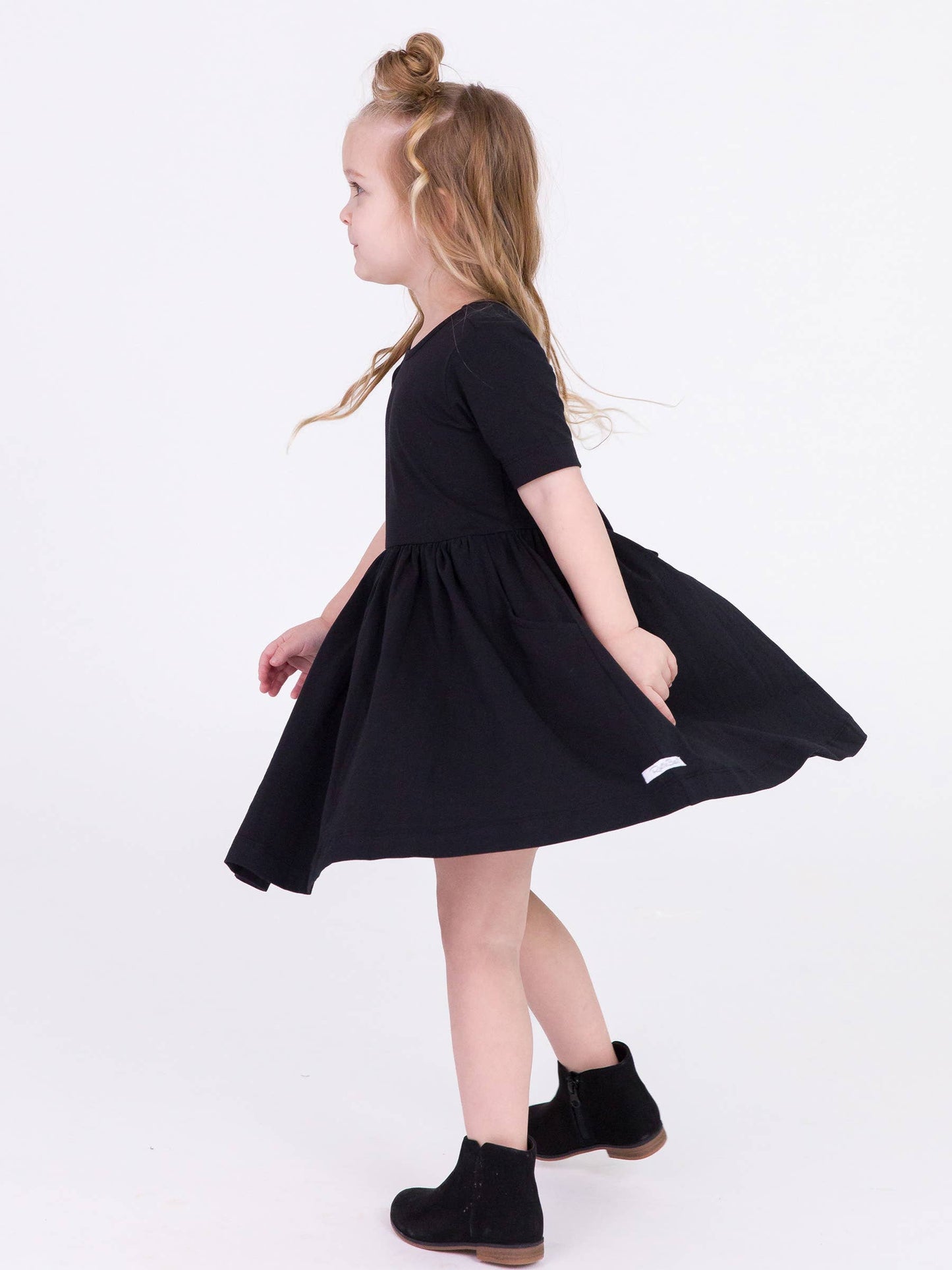 Girls Black Short Sleeve Knit Twirl Dress