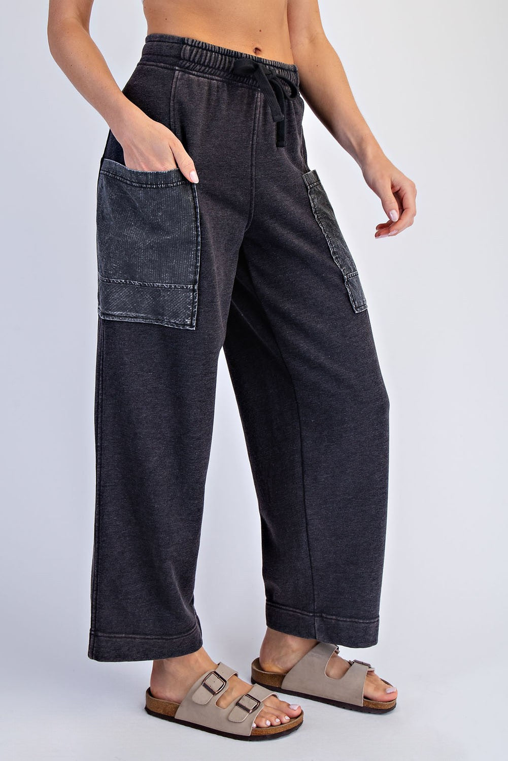 Mineral Washed French Terry Cropped Cargo Pant