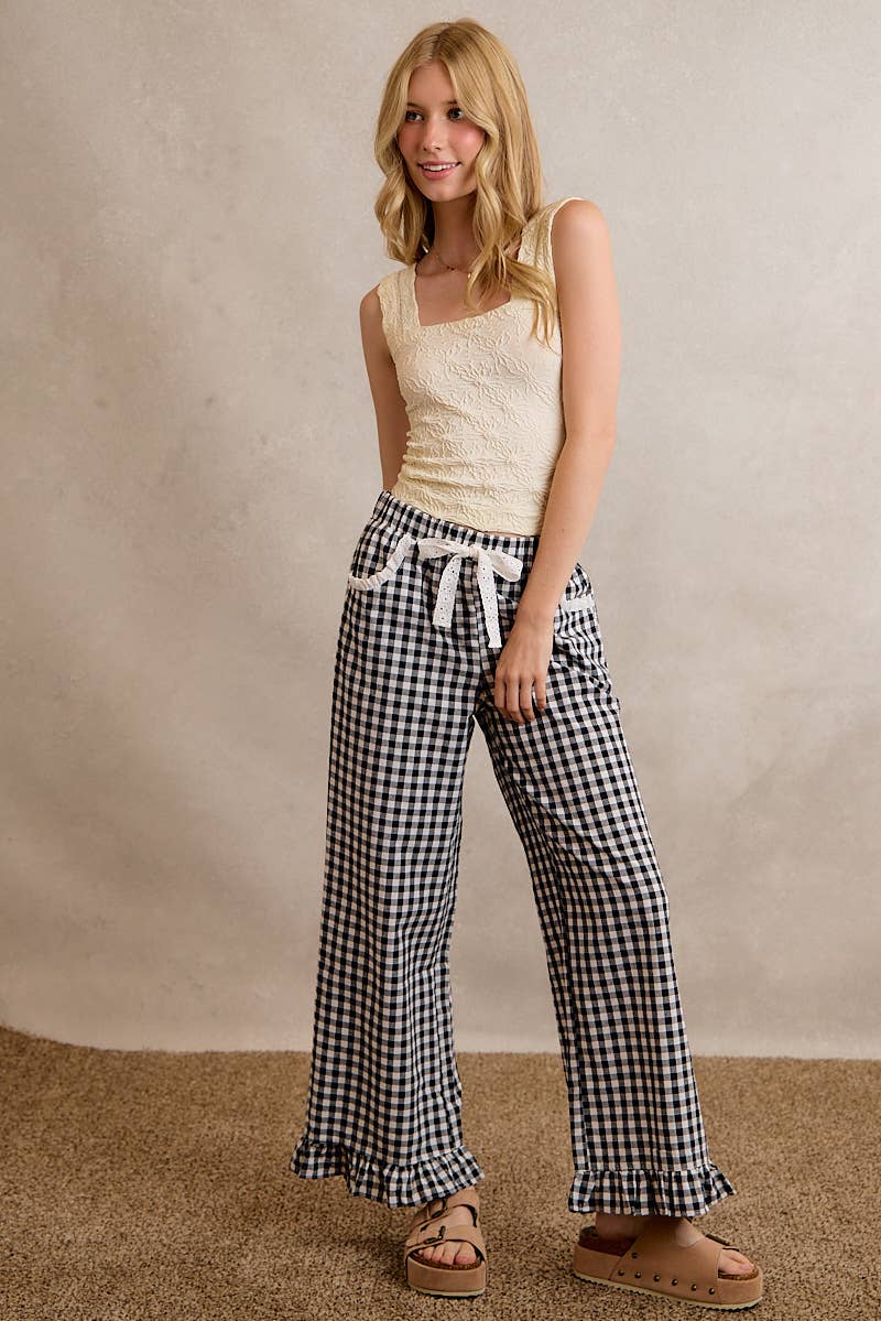 GINGHAM LACE RUFFLED PULL ON PANTS