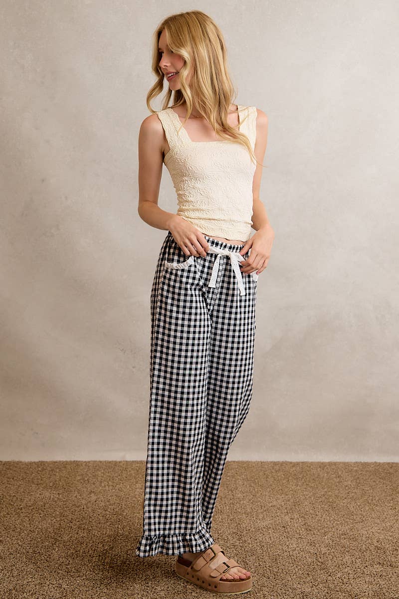 GINGHAM LACE RUFFLED PULL ON PANTS
