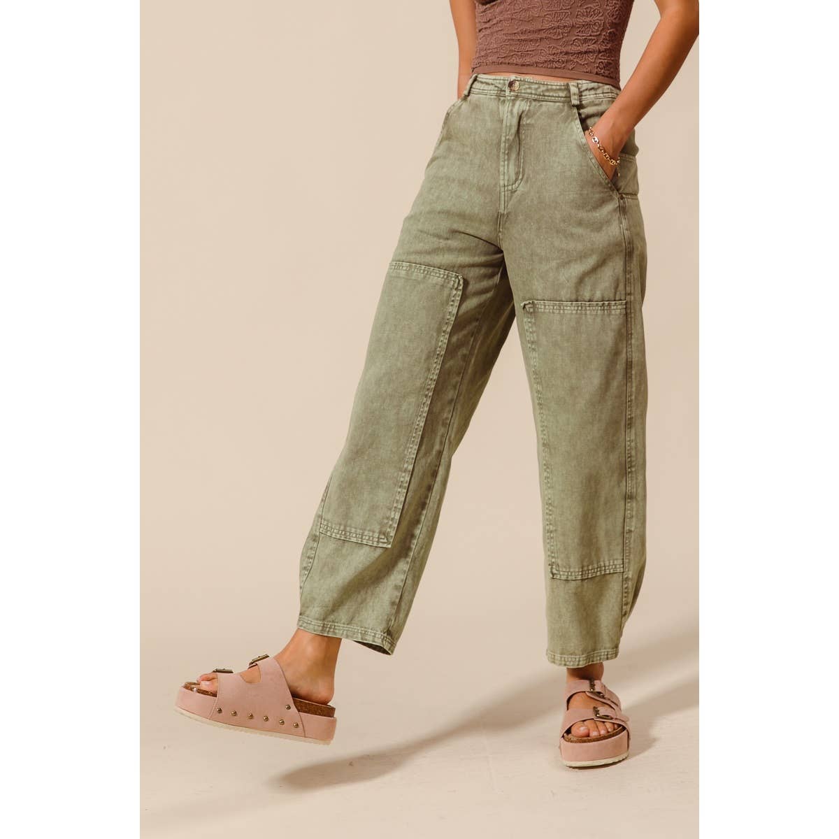 OLIVE MINERAL WASHED MID RISE BARREL SHAPE PANTS