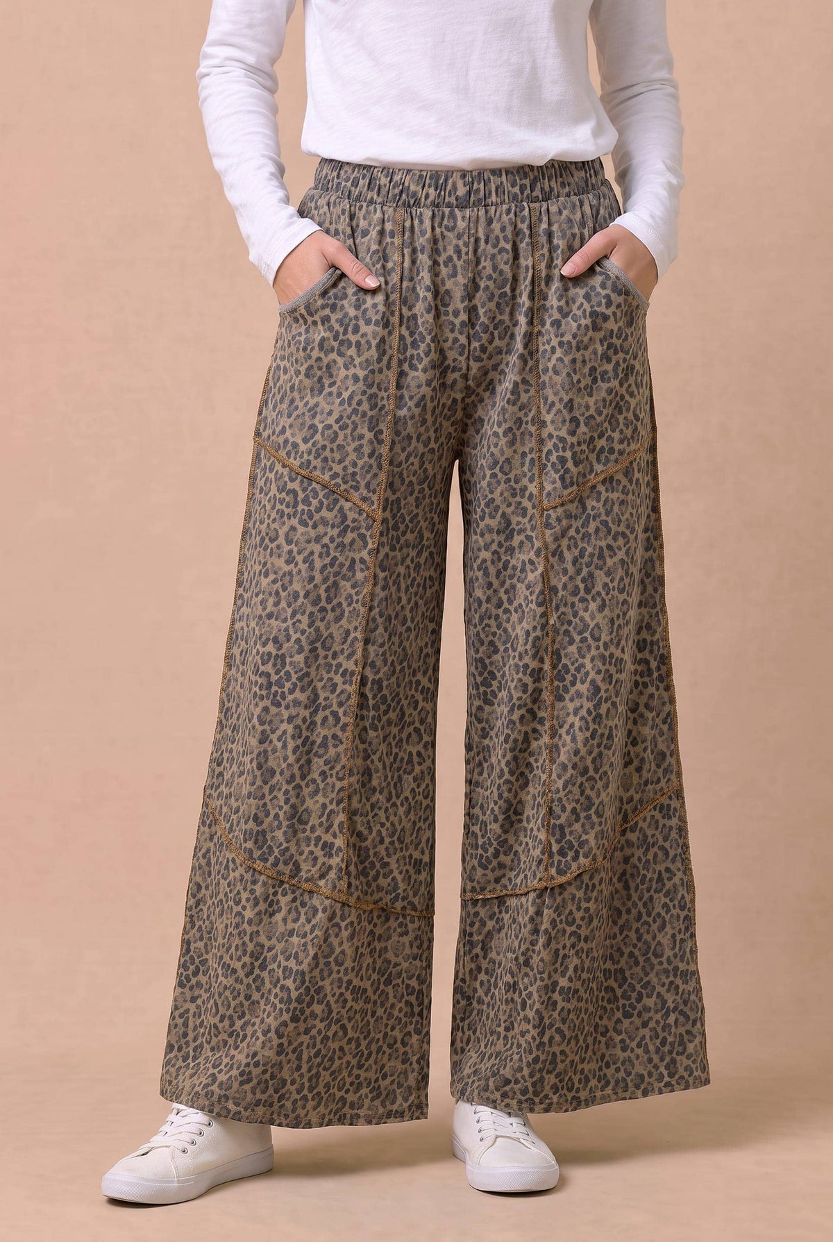 Plus Animal Print Wide Leg Patch Pocket Pants
