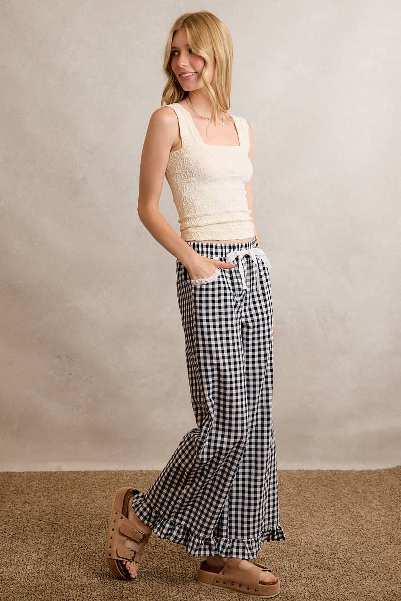 GINGHAM LACE RUFFLED PULL ON PANTS