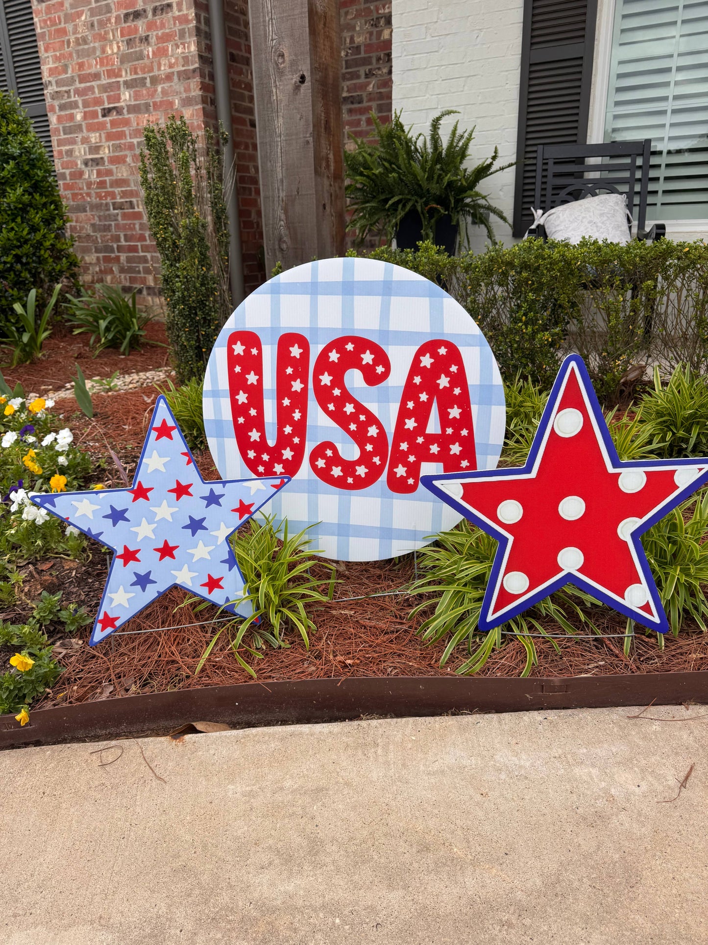 Patriotic Plaid USA- Circle 