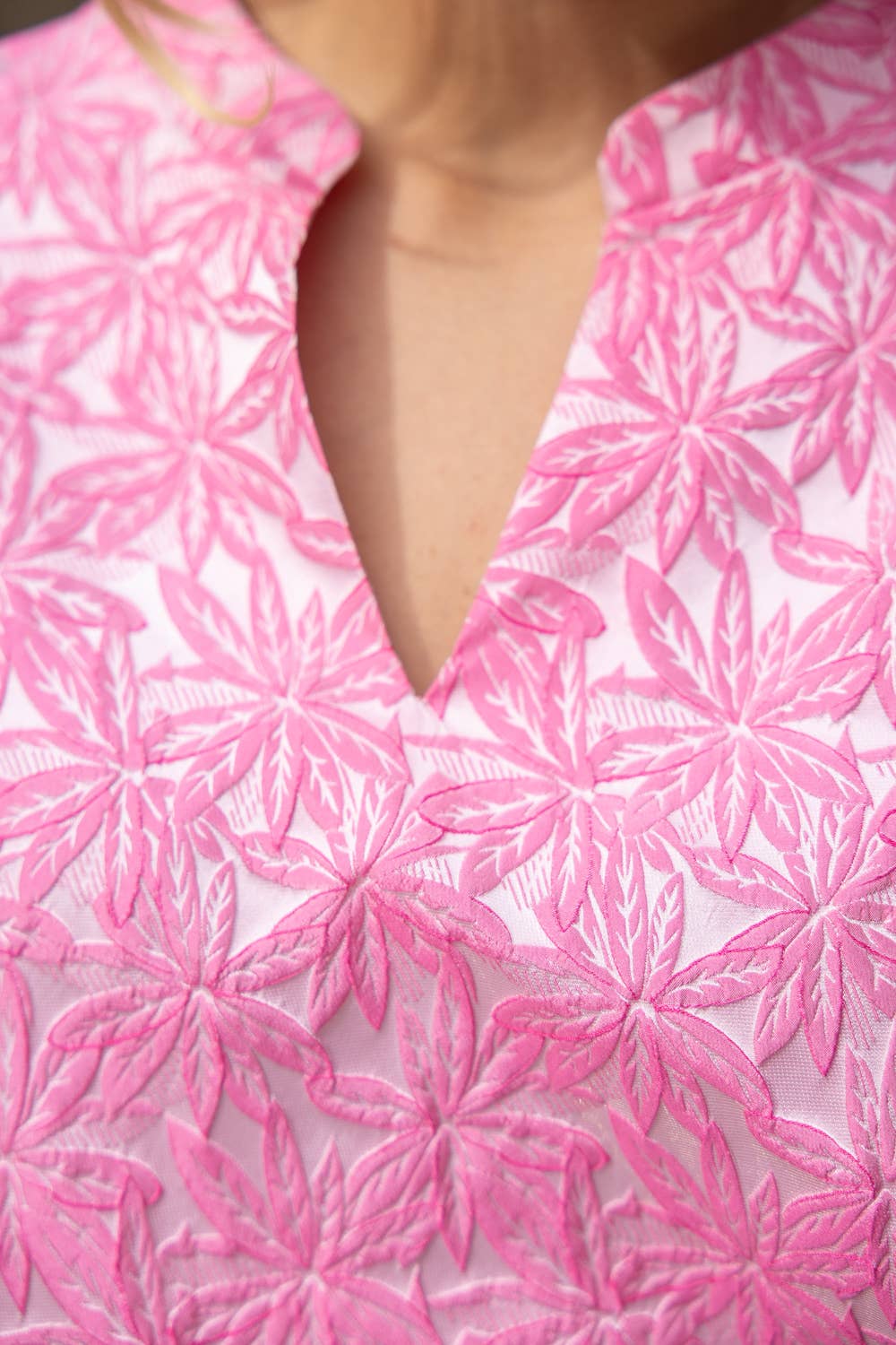 Short Bubble Sleeve Floral Jacquard Top